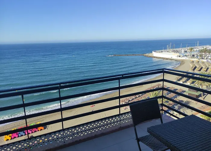 In First Line Apto 6-6 * Marbella