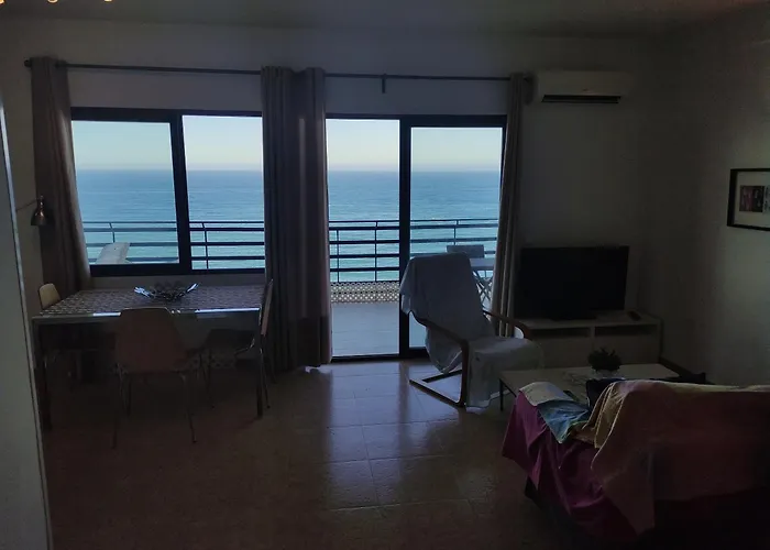 Apartament In First Line Apto 6-6 Marbella