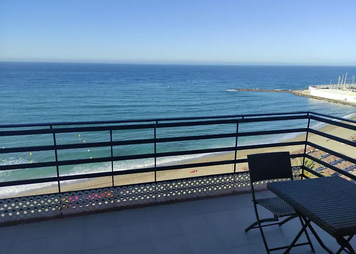 In First Line Apto 6-6 Marbella