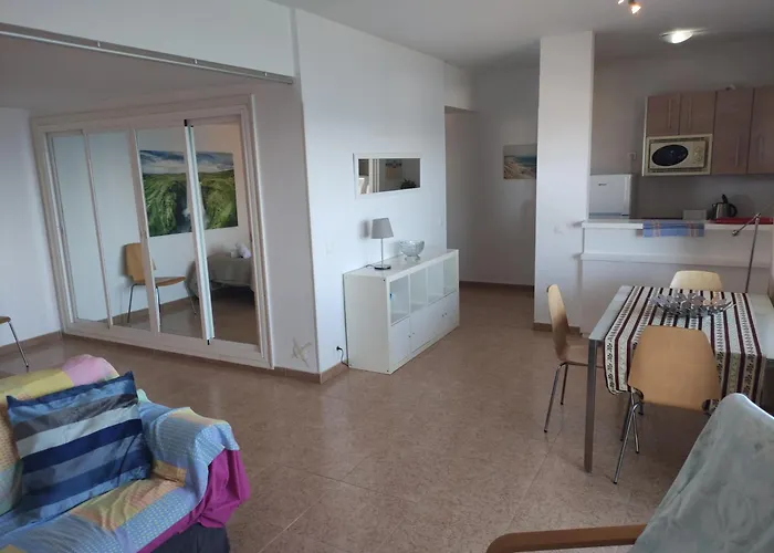 In First Line Apto 6-6 Apartament *