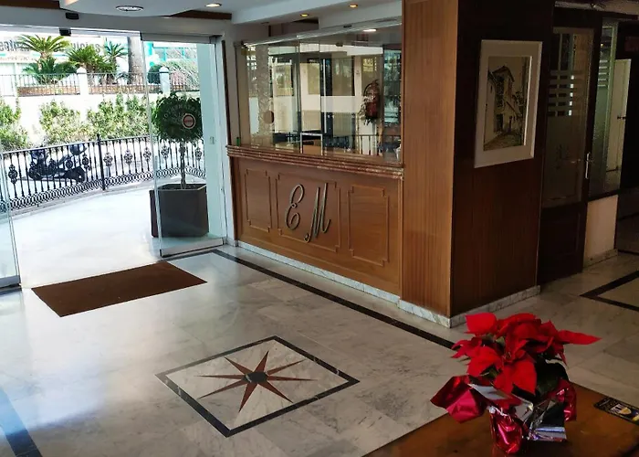 Apartament In First Line Apto 6-6 Marbella